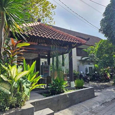 La Rose Villas And Suites Camp Canggu 外观 照片